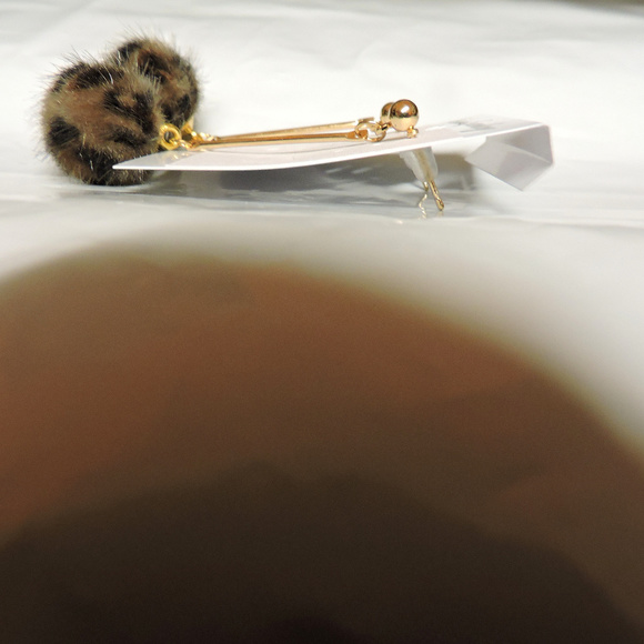 Puff Ball at the end of a Bar ... Dangle Earrings - Picture 6 of 7